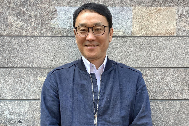 会長挨拶・役員紹介