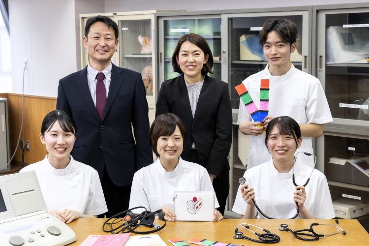 生活に彩りを取り戻す
話す、聴く、食べるの
エキスパートへ