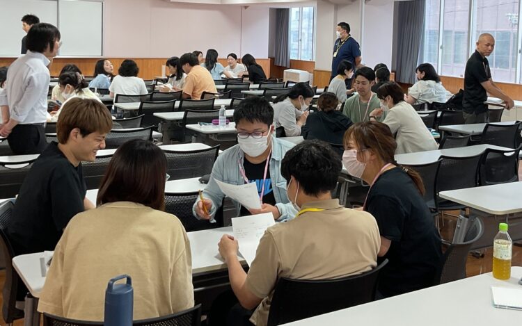 🗣️社会福祉科さんと合同授業を行いました！